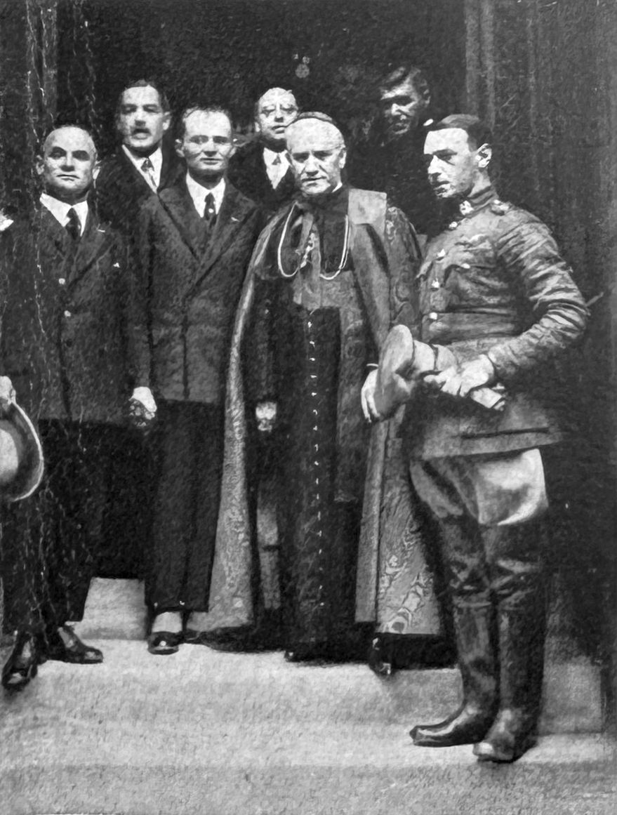 Köhl, von Hünefeld und Fitzmaurice mit Kardinal Hayes